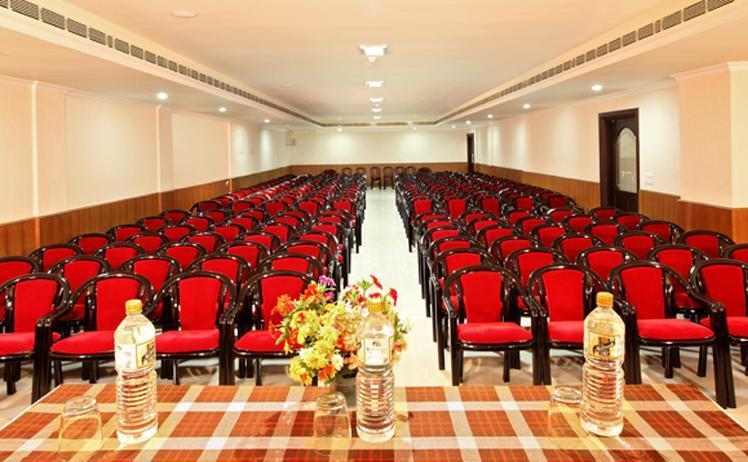 Hotel Shilpa Regency Kottārakara Екстериор снимка